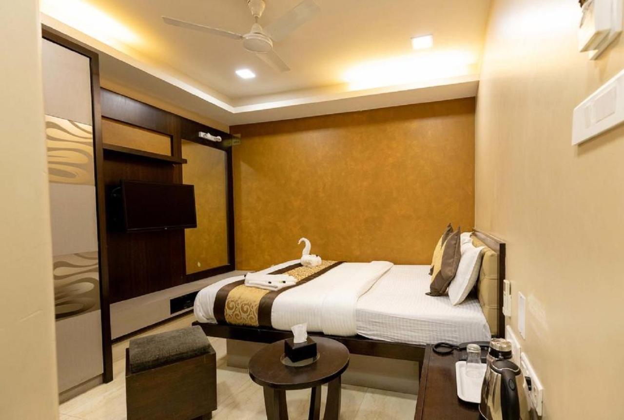Hotel The Westend Green Νέο Δελχί Εξωτερικό φωτογραφία